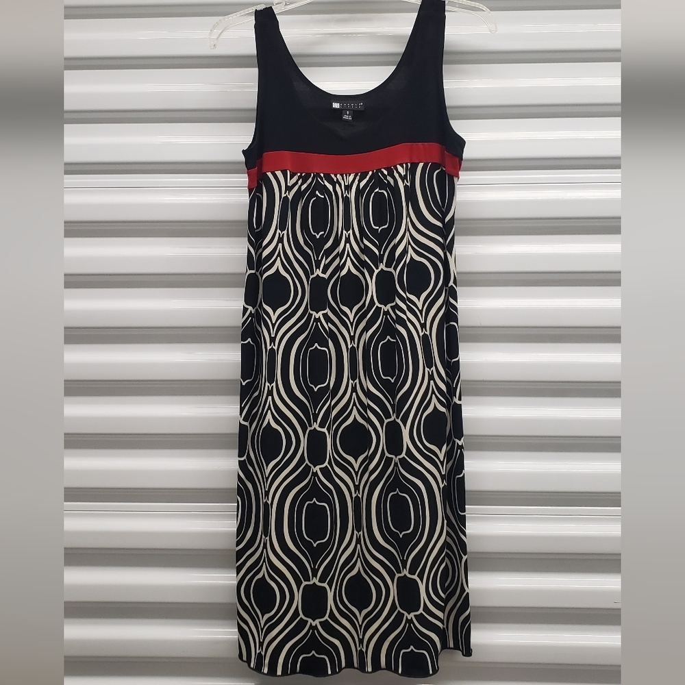 Carol Little knee length, light weight dress